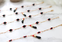 Load image into Gallery viewer, Mano Figa Azabachè Bracelet