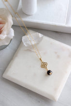 Load image into Gallery viewer, Eternity Tiger Eye Stone Necklace
