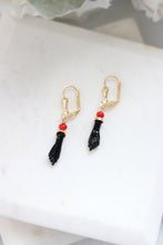 Load image into Gallery viewer, Manito Azabache Earrings
